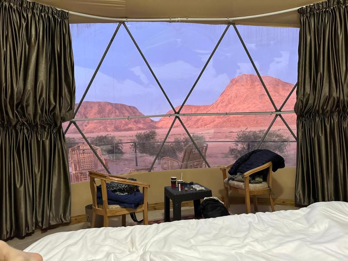 Adel Rum Camp Bubbles Wadi Rum Ngoại thất bức ảnh