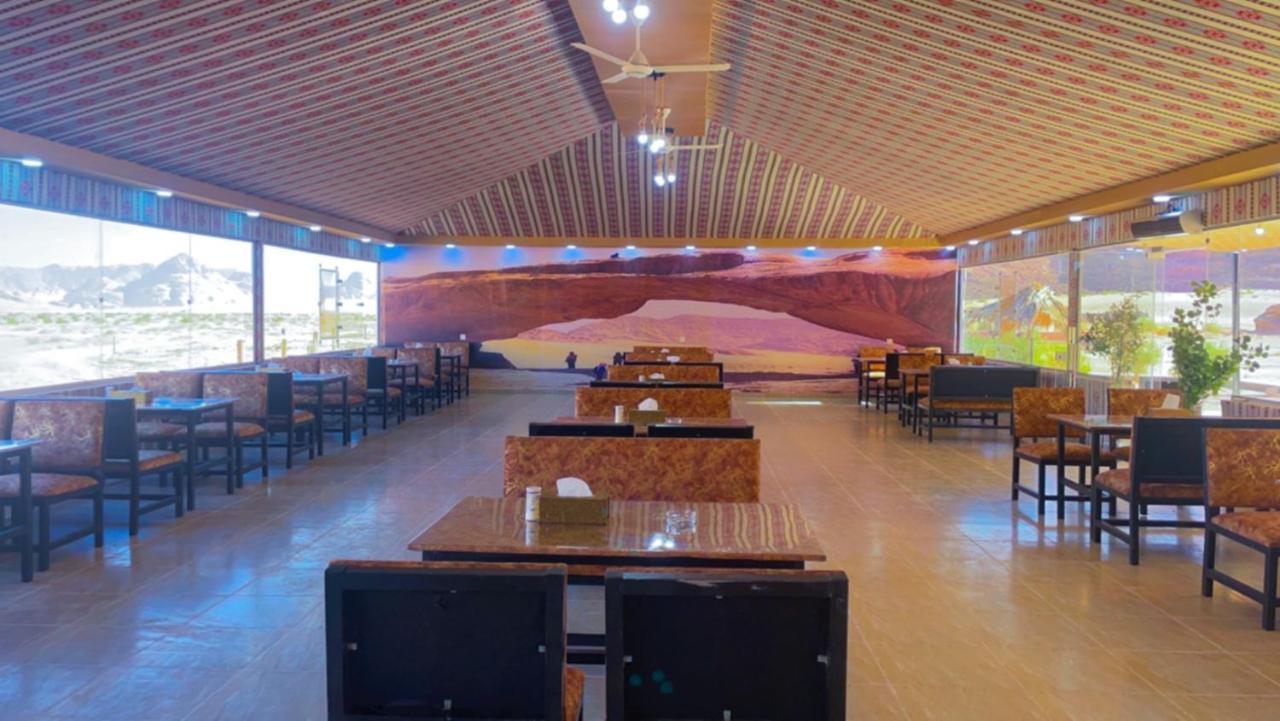 Adel Rum Camp Bubbles Wadi Rum Ngoại thất bức ảnh