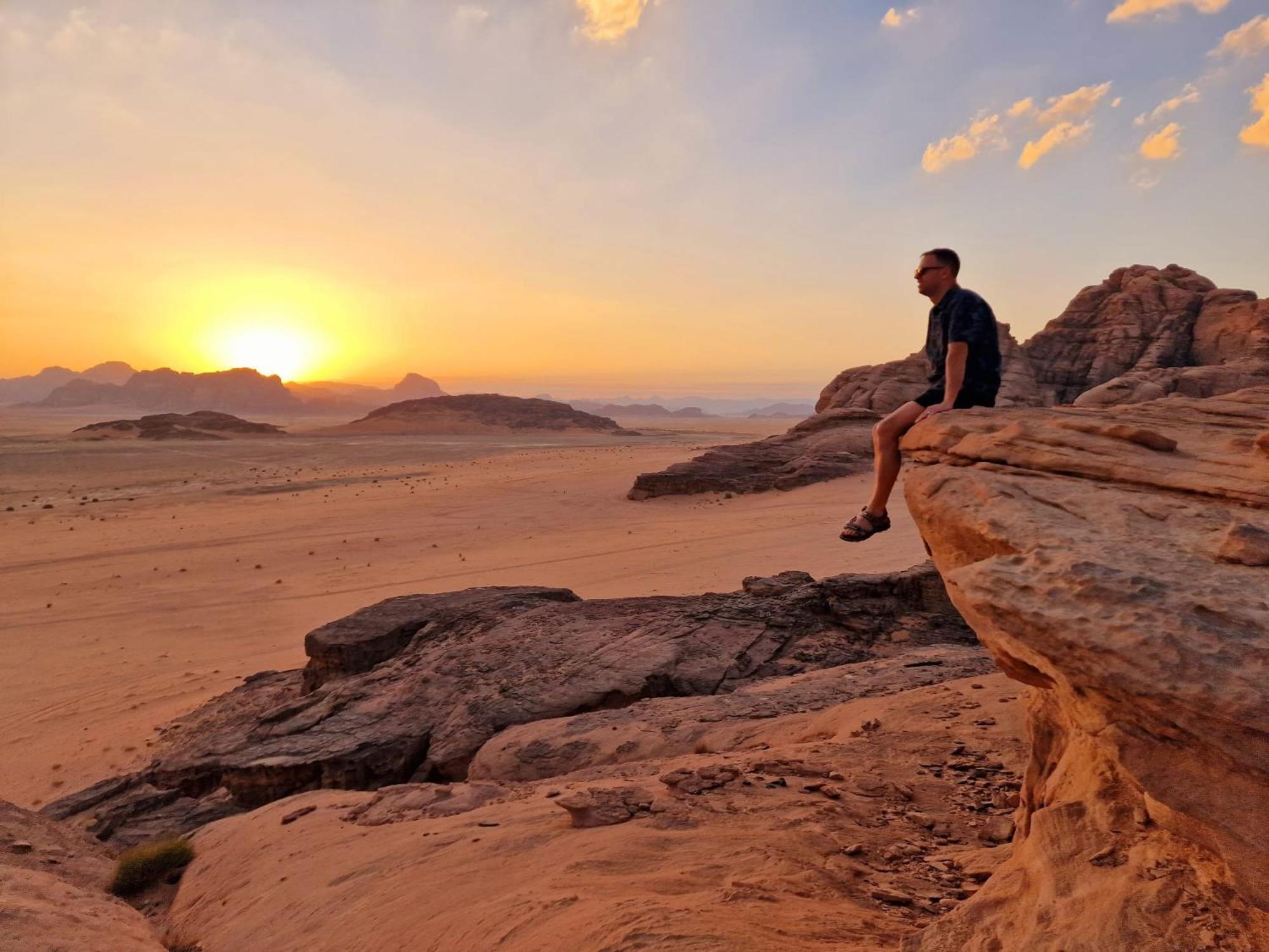 Adel Rum Camp Bubbles Wadi Rum Ngoại thất bức ảnh