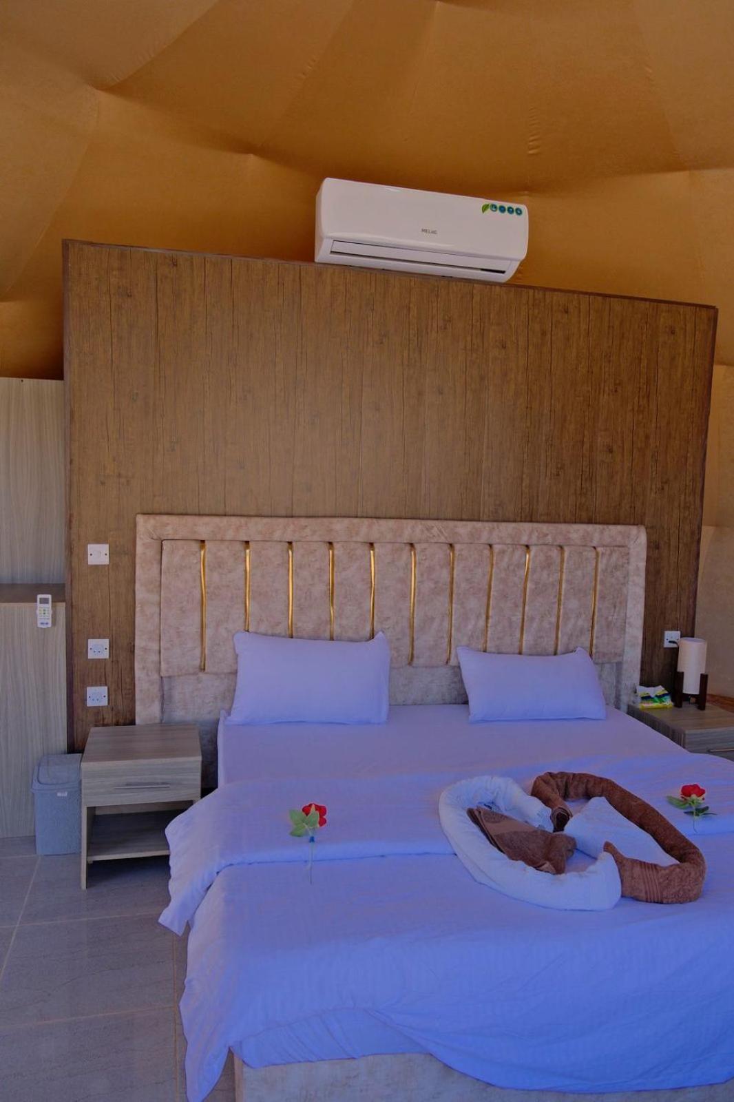 Adel Rum Camp Bubbles Wadi Rum Ngoại thất bức ảnh